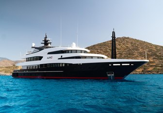 Alfa G Yacht Charter in The Balearics